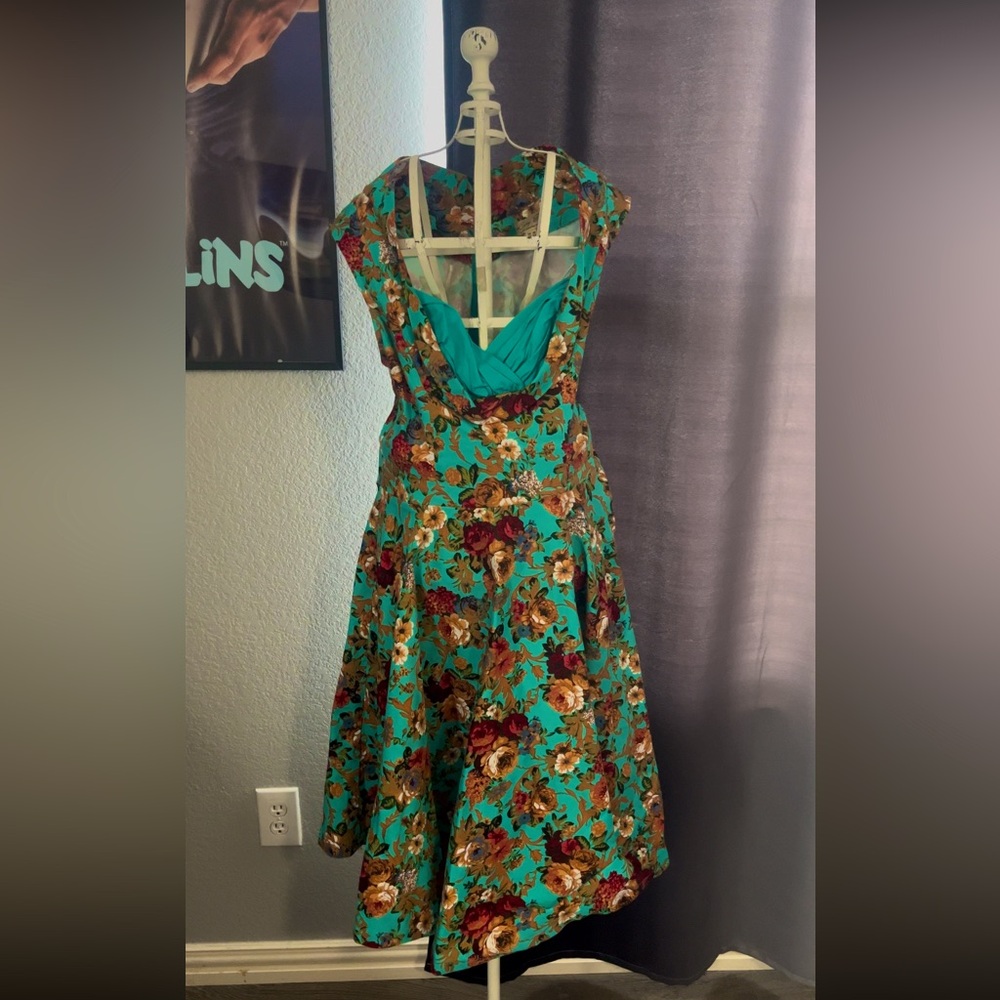 Beautiful Lindy Bop Floral Dress